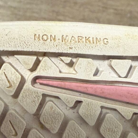 Nike Toddler Pink Furry hook and loop Sneakers Size 7C Made For Play Shoes - Picture 9 of 10